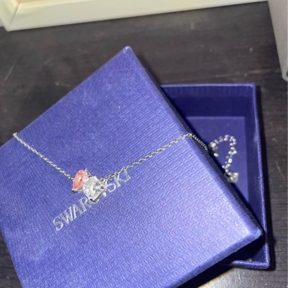 Swarovski Jewelry - Picture 3 of 3